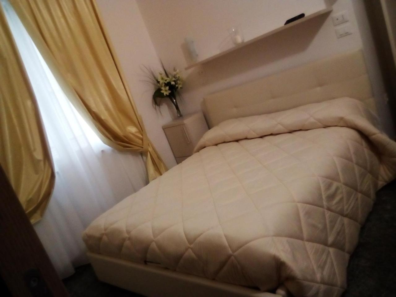 Officina Urban Sleep San Benedetto del Tronto Exterior foto