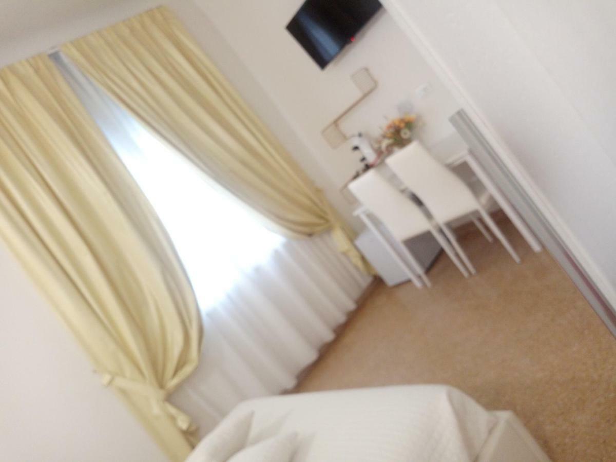 Officina Urban Sleep San Benedetto del Tronto Exterior foto